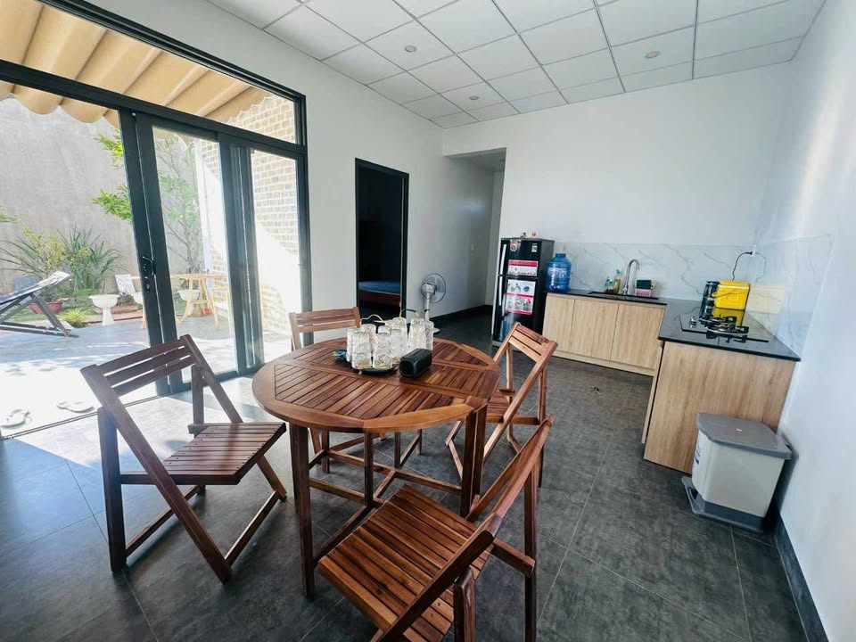 Nhà Nguyên Căn Full Nội Thất Hẻm Đinh Công Tráng, Bảo Lộc - Sân Ô Tô Rộng Rãi