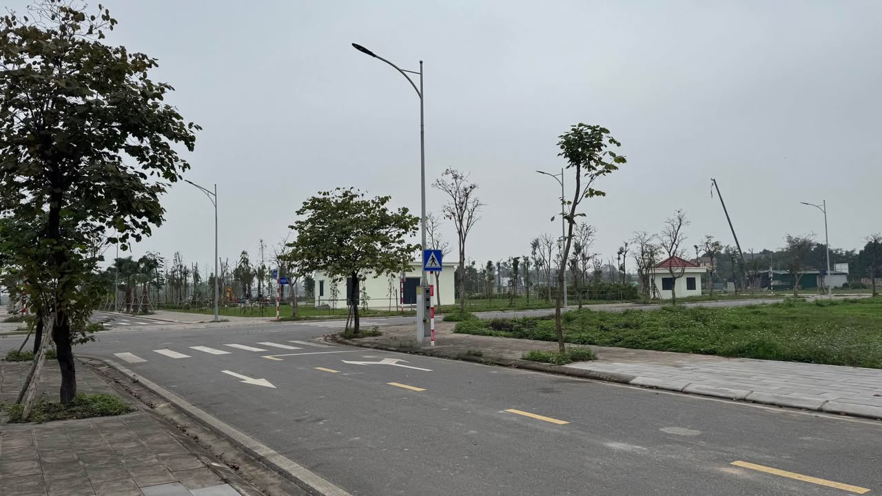 Đất nền KDT Cầu Trúc 88m² - Sổ đỏ sẵn, đối diện công viên