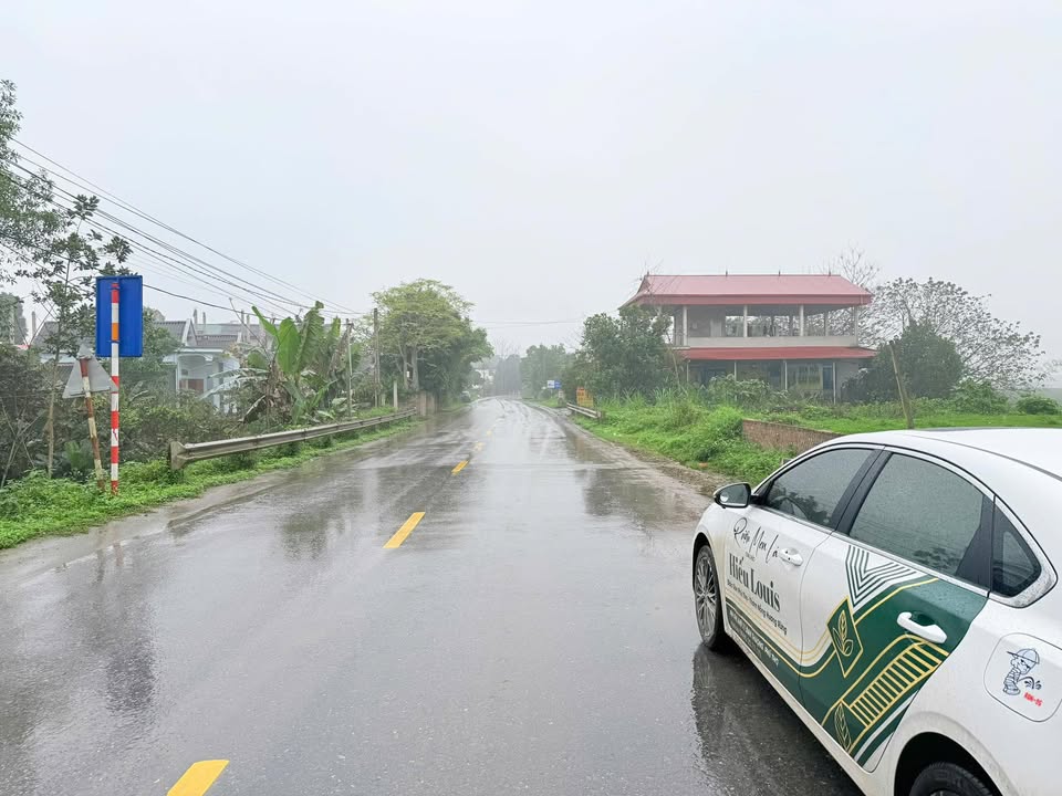 Đất Nền Hạ Hòa, Phú Thọ 300m² Bám QL32 - Giá Tốt 2.99 Tỷ