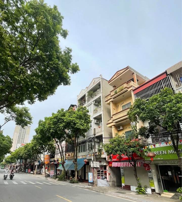 Nhà Phố Tô Hiệu Hà Đông 72m² - Lô Góc Kinh Doanh, Ô Tô Tránh