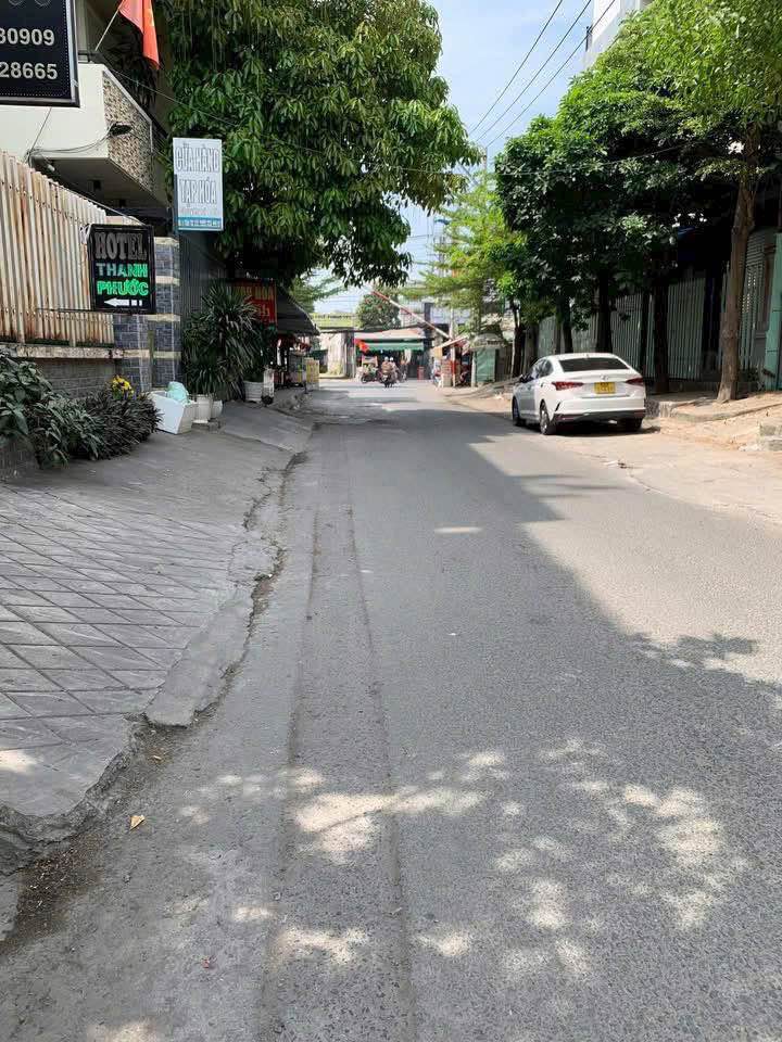 Nhà cho thuê Nhà Bè 3PN 2WC - Vị trí đẹp, tiện kinh doanh!