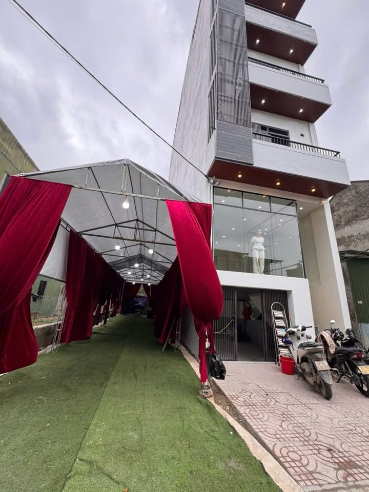 Mặt Bằng Tầng 1 TP Vinh 35m² - Mặt Tiền Kinh Doanh Đắc Địa!