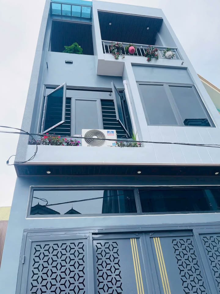 Nhà 3 Tầng Lý Tự Trọng, TP Vinh 63m² - Sổ Đỏ Sẵn Sàng Giao Dịch