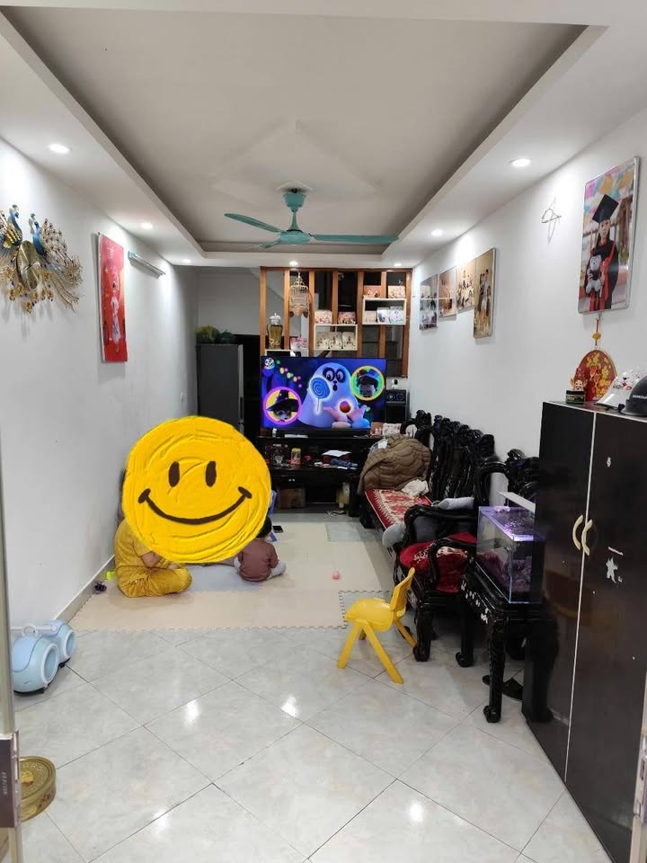 Nhà 3 tầng Tân Khai, Hoàng Mai - 32m² - Giá 3 tỷ - Sẵn Sàng Vào Ở Ngay