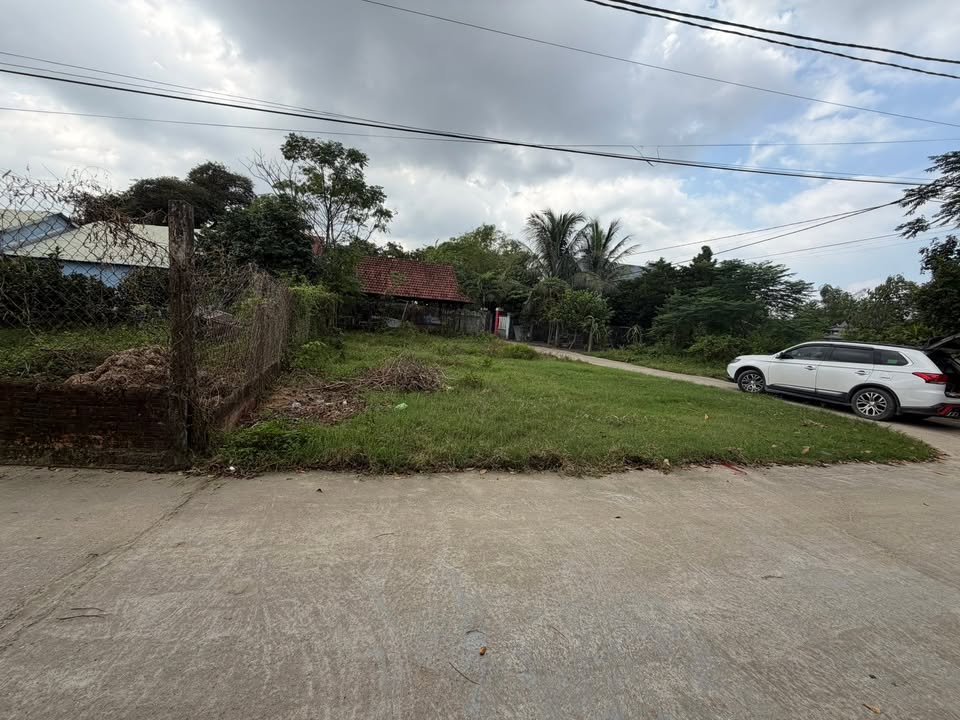 Đất nền Hòa Tiến, Hòa Vang 100m² - Đường to ô tô, không lo ngập lụt!