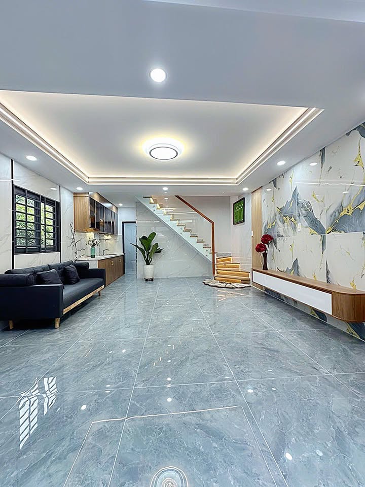 Nhà riêng Đường Chiến Lược, Bình Tân 46m² - Ô tô vào tận nhà!