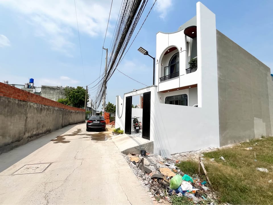 Nhà 1 Trệt 1 Lầu Đức Hòa Long An - 125m² Sổ Hồng Riêng - Giá 3.45 Tỷ