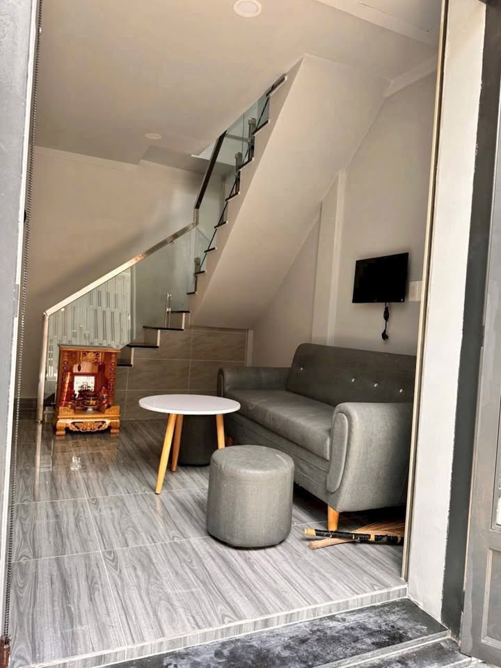 Nhà 1 Trệt 1 Lầu Phường Trấn Biên, Biên Hòa - Giá 5 Triệu/Tháng