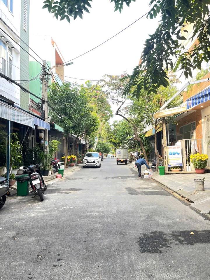 Nhà Phố Phùng Chí Kiên 75m² - Mặt Tiền Kinh Doanh, Sổ Hồng Sẵn!