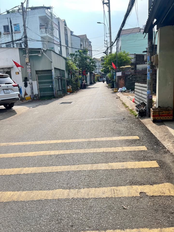 Nhà 2 Tầng 40m² Linh Trung Thủ Đức - 3 Tỷ, Sổ Hồng Sẵn Sàng