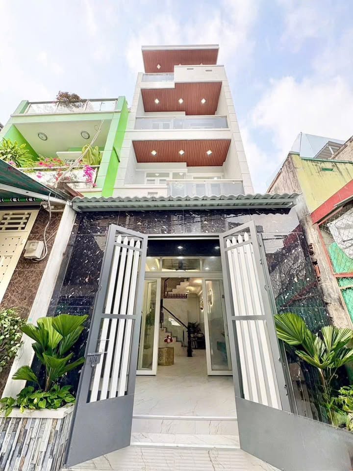 Nhà 4 Tầng Cư Xá Phú Lâm A, Hậu Giang - 7.x Tỷ TL, Sẵn Sàng Ở Ngay