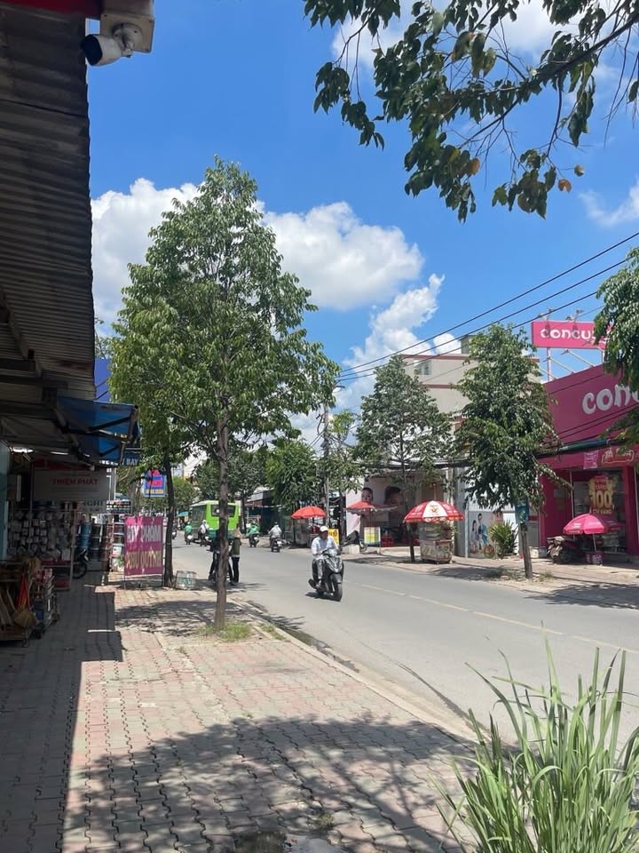 Nhà Phố Tỉnh Lộ 10 Bình Tân 129m² - Mặt Tiền Kinh Doanh