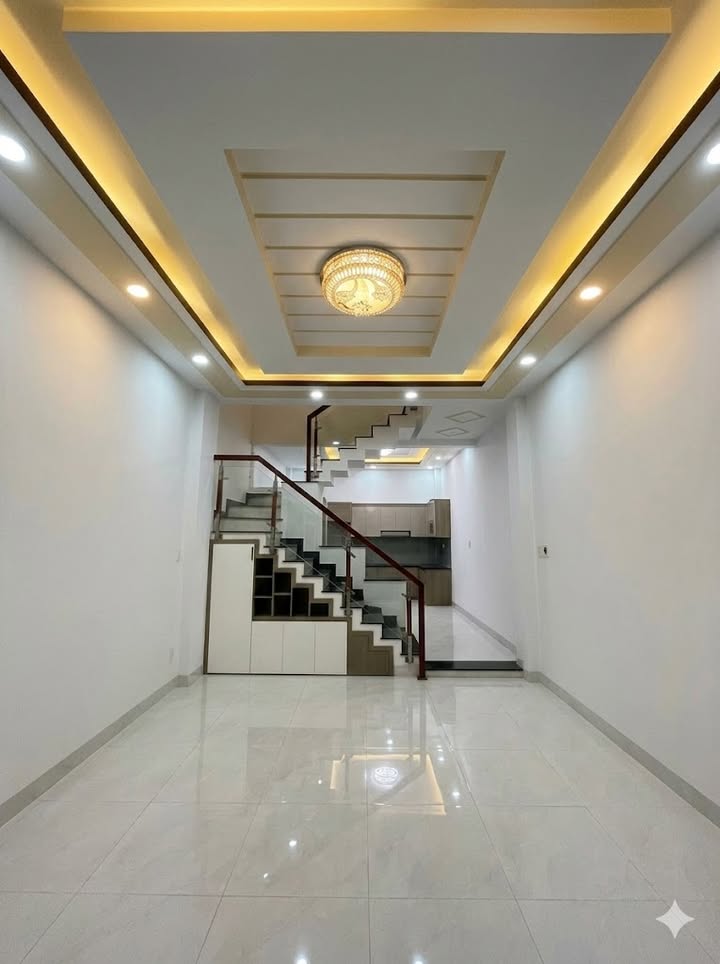 Nhà riêng Gò Vấp 49m² Hơn 5 Tỷ - Sẵn sàng ở ngay!