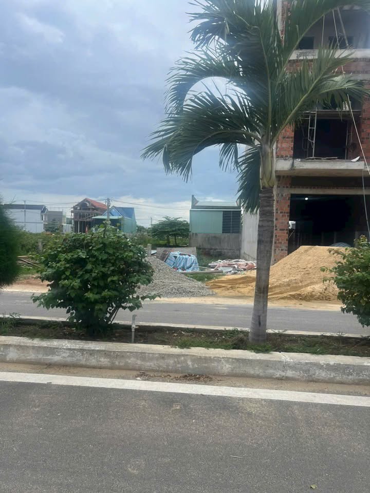 Đất nền Phù Mỹ 100m² - Sổ đỏ chính chủ, tiềm năng tăng giá!