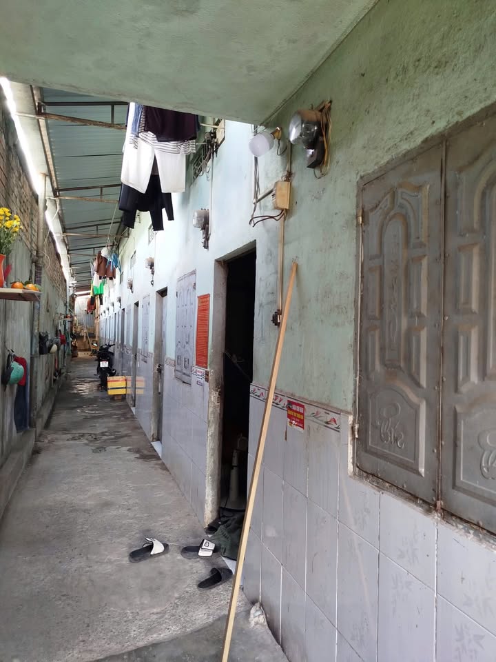 Nhà Trọ Mặt Tiền KD VIP Phường Khánh Bình, Tân Uyên - 11PN + Kiot, 222m² Thổ Cư - Giảm Sốc 300 Triệu!