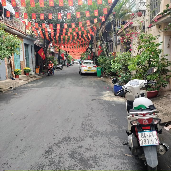 Nhà Mặt Tiền Tân Bình 95m² - 5 Tầng - Kinh Doanh Đa Ngành - 19.9 Tỷ