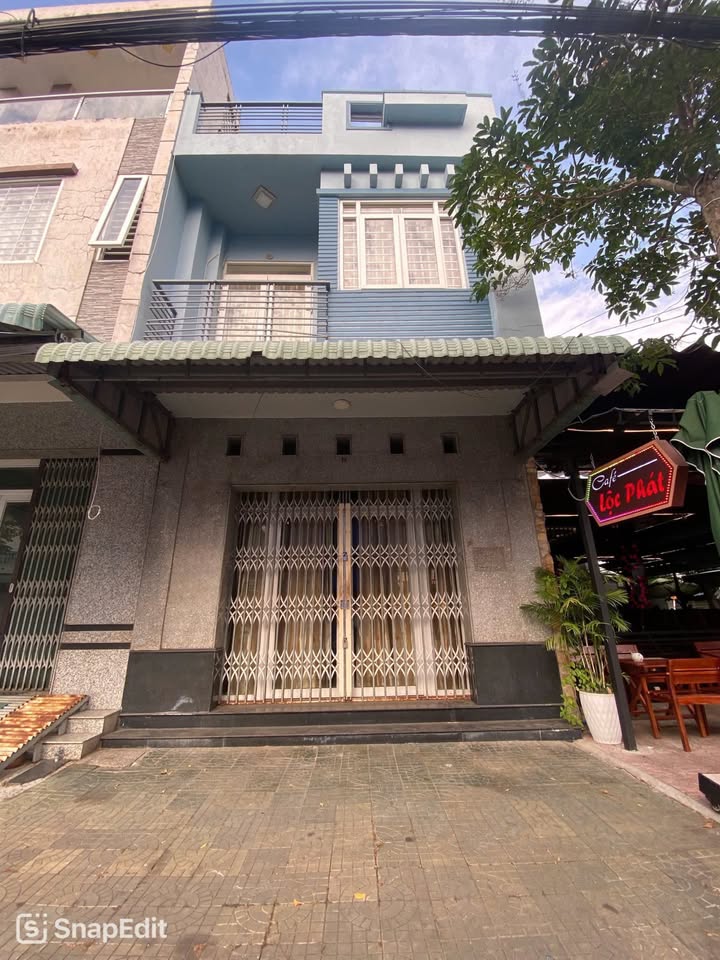 Nhà Phố Rạch Giá 100m² - Mặt Tiền Kinh Doanh Phạm Hùng 12 Triệu