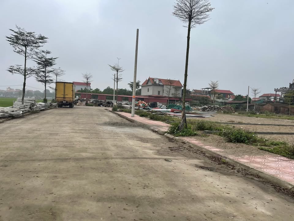 Đất nền Phong Triều, Phú Xuyên 81m² - Sổ đỏ chính chủ, xây dựng ngay!