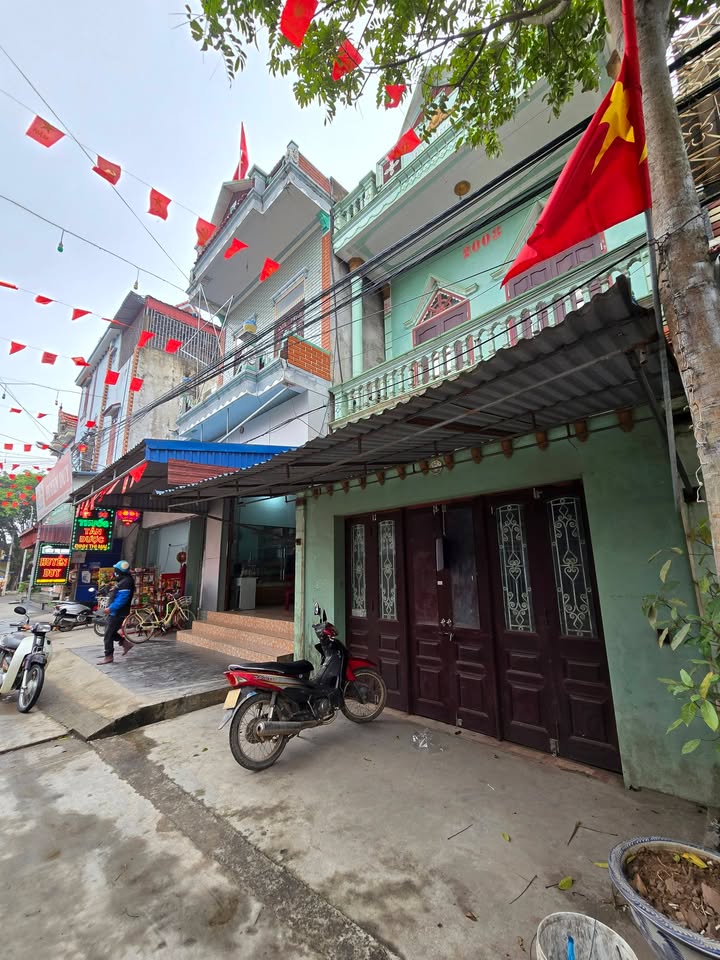 Nhà Phố Xã Giao Minh 135m² - Mặt tiền kinh doanh đắc địa!