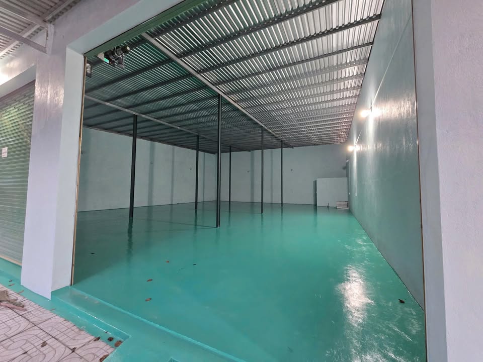 Mặt tiền KDC Xuyên Á Mỹ Hạnh 300m² chỉ 15 triệu - Kinh doanh sầm uất!