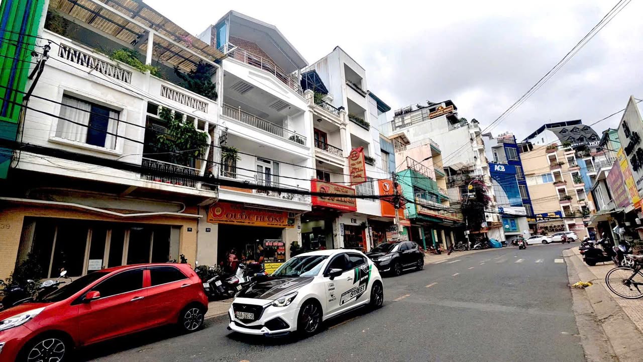 Nhà riêng Đường Ba Tháng Hai Đà Lạt 77m² - Ô tô vào tận nhà!