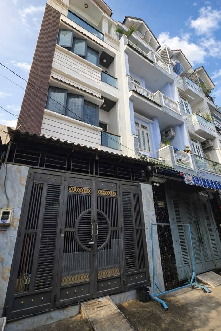 Nhà 4x14m, 5PN, 4 Tầng, Bình Tân - Giá 6.85 Tỷ