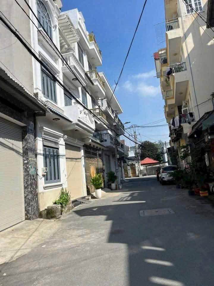 Cho thuê nhà 5PN Full nội thất, P. Hiệp Thành, Q12 - 14 Triệu/tháng