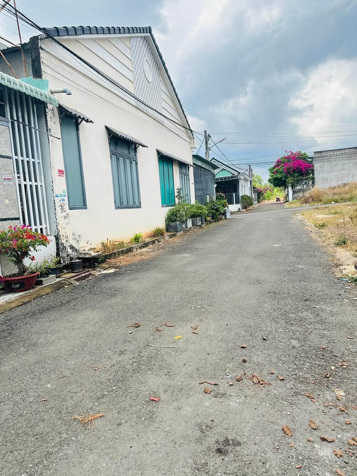 Bán Đất Phường Tân Xuân, Đồng Xoài - 130m² Sổ Hồng Sẵn Sàng