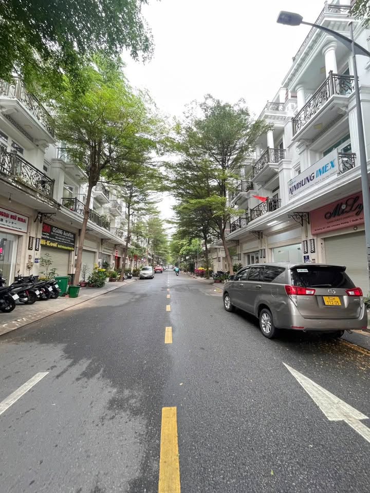 Townhouse Cityland Center Hill Gò Vấp 100m² - 4PN Giá 22.5 Tỷ