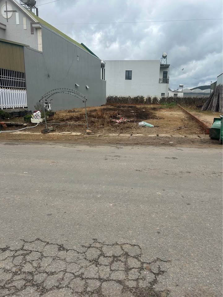 Đất mặt tiền Thạnh Mỹ Đơn Dương 250m² - Vị trí đắc địa kinh doanh ngay!