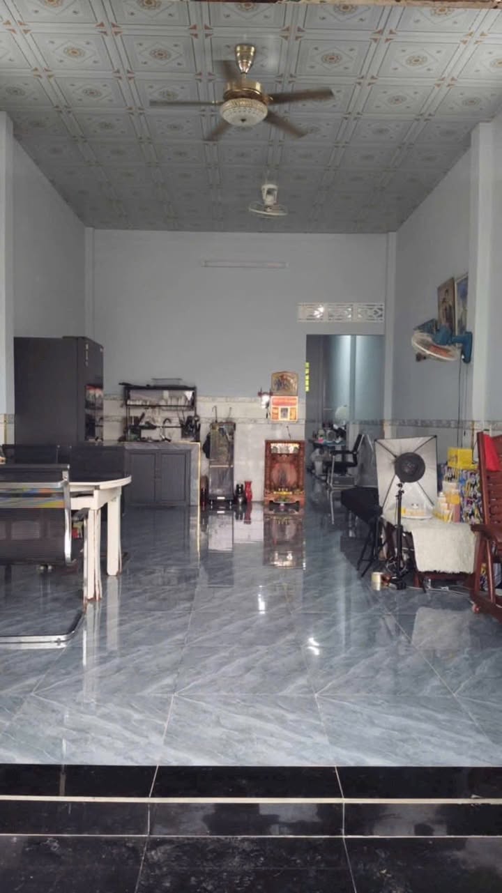 Nhà riêng Thạnh Phước Tân Uyên 117m² - Sổ hồng sẵn, giá chỉ 2.3 tỷ!