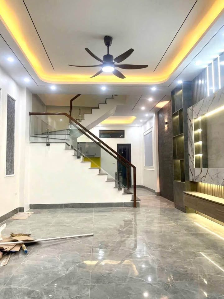 Nhà Phố Nam Định 48m² giá 4 tỷ - Ô tô vào tận nhà, vị trí đắc địa!