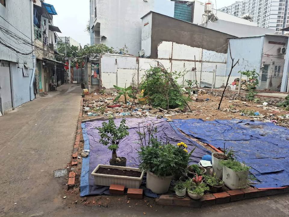 Lô đất Phường Bình Thuận, Quận 7 77m² - Xây dựng tự do