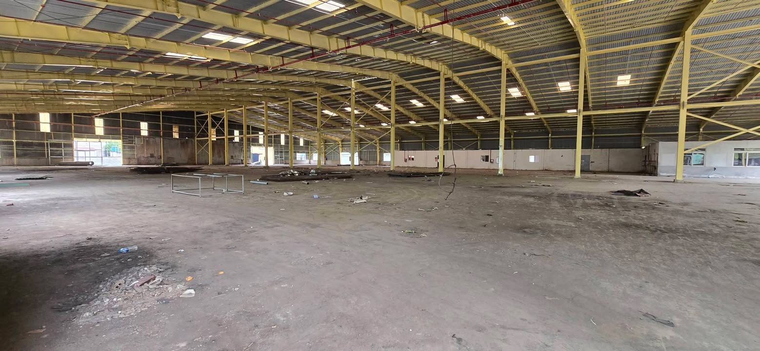 Cho Thuê Xưởng 7.100m² Thuận An, Bình Dương - Sẵn Sàng Hoạt Động