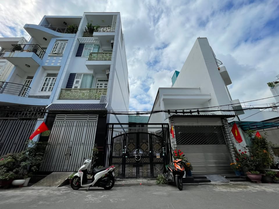 Đất 64m² Giáp Tân Phú, Bình Tân - Hẻm 8m Thông, Hướng Bắc - Giá 6.35 Tỷ