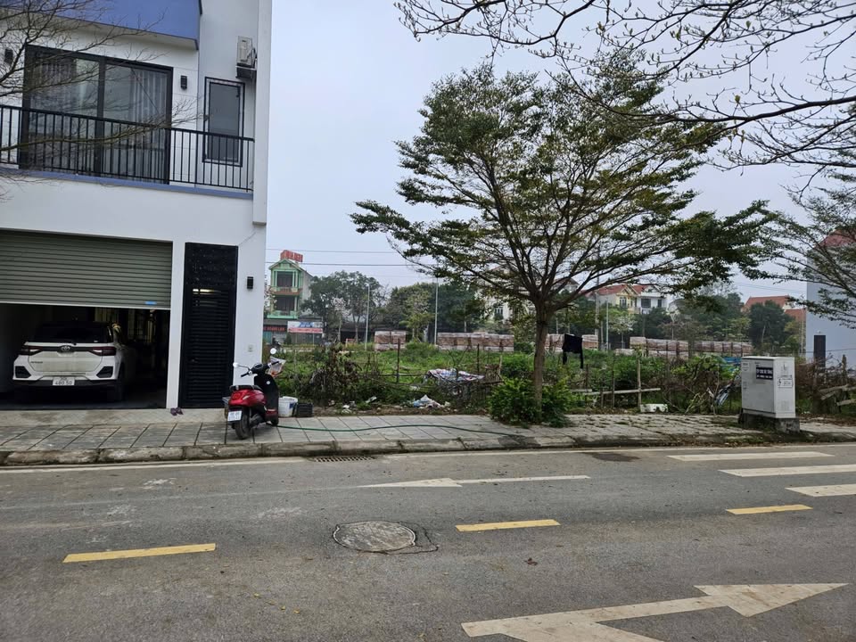 Đất KĐT Hùng Vương Phúc Yên - Thỏa thuận - Vị trí đẹp