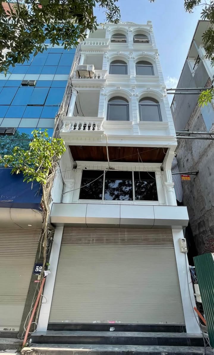 Nhà Mặt Phố Trần Khát Chân 50m² - Kinh doanh sầm uất!