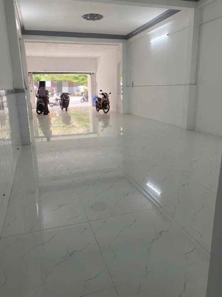 Thuê nhà mặt tiền Âu Cơ Tân Bình 150m² giá 60tr - Vị trí đắc địa