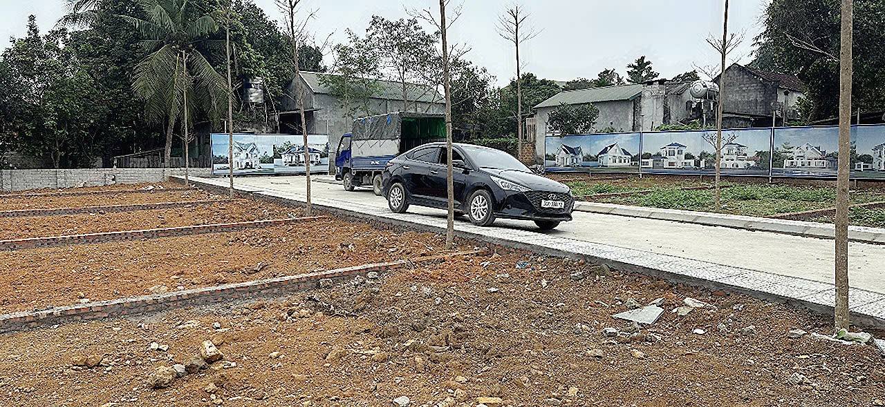 Đất Nền Cổ Đông, Sơn Tây 100m² - Sổ Đỏ Sẵn Sàng, Giá Đầu Tư Hấp Dẫn