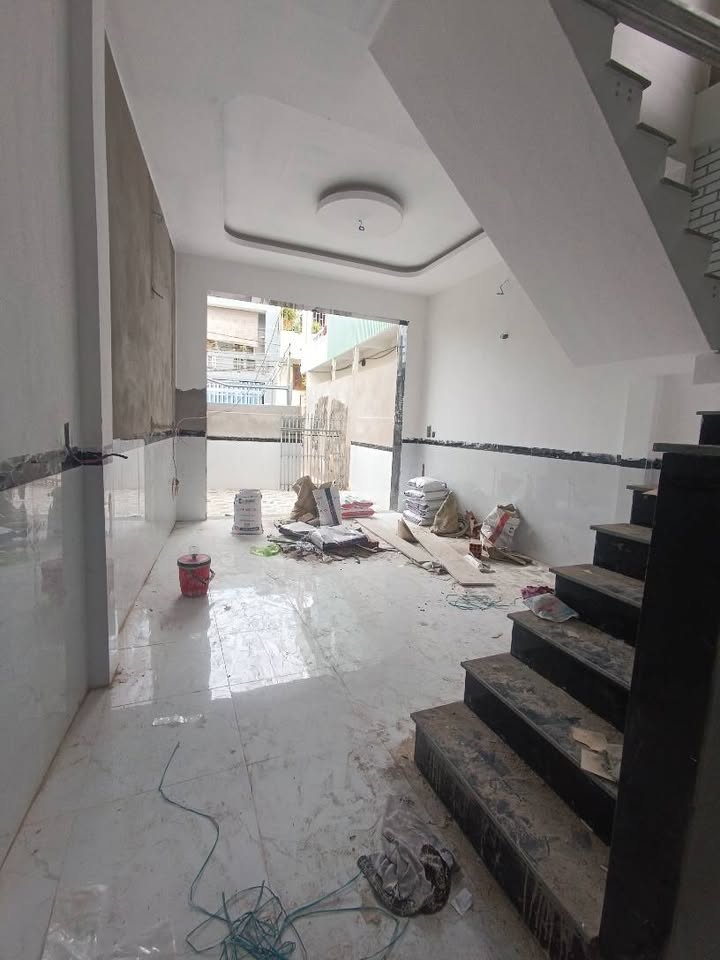 Bán nhà 2 tầng Hoàng Văn Thụ Quy Nhơn 79m² - Sẵn sàng ở ngay!