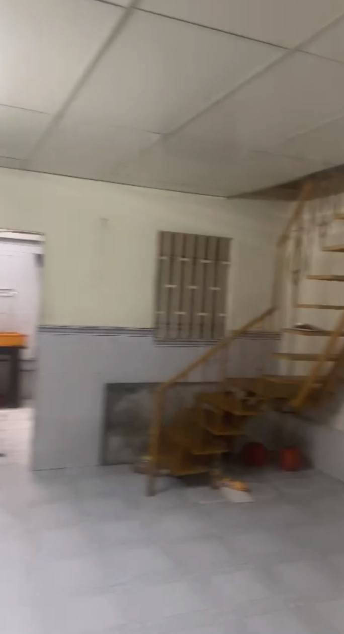 Nhà riêng Hẻm 160 Nguyễn Văn Quy Q7 64m² - Kinh doanh sầm uất, hẻm ô tô!