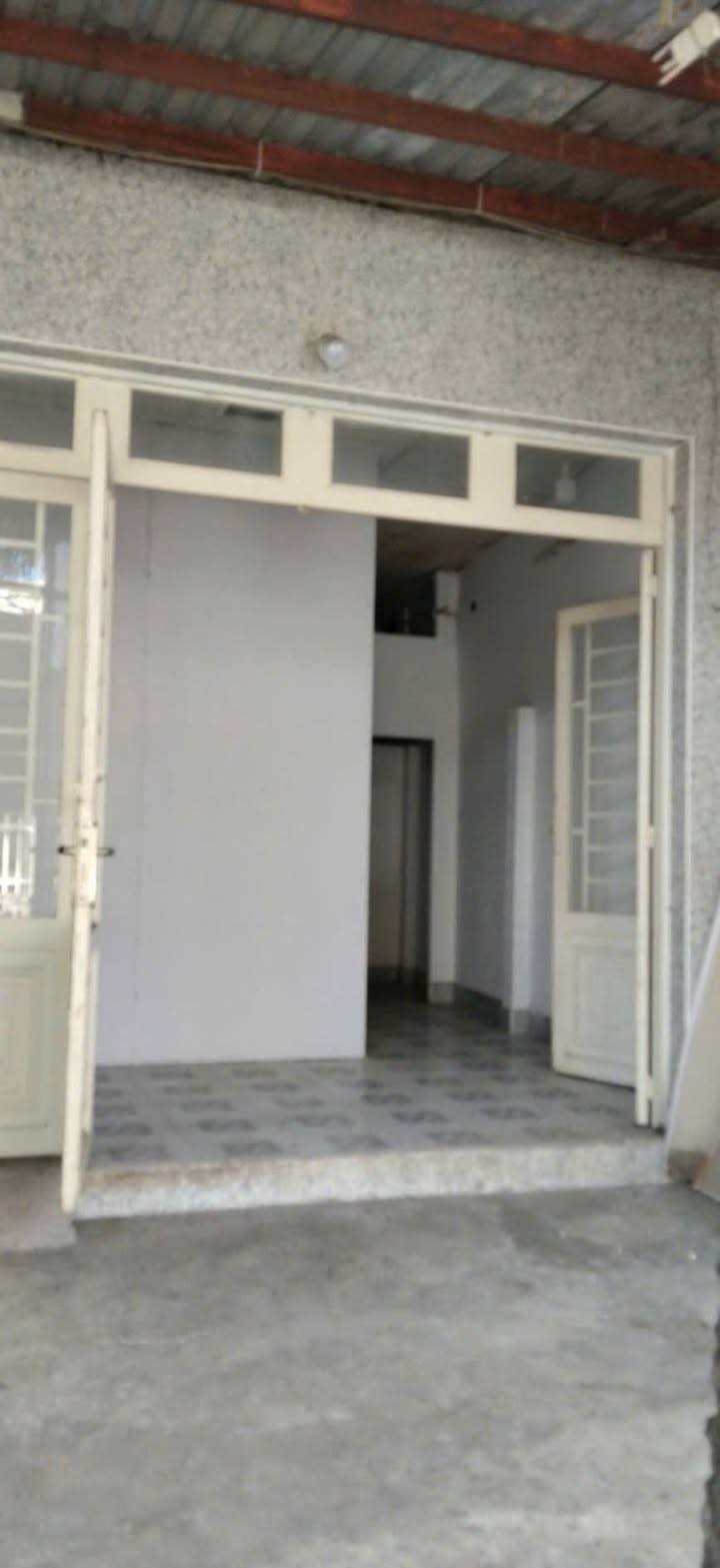 Nhà Nguyên Căn Hẻm Phạm Hữu Lầu, Quận 7 - 48m² Giá 4.5 Triệu/Tháng