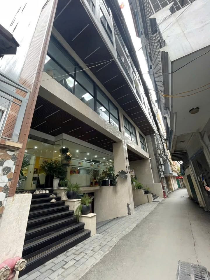 Bán Tòa Apartment Trung Hòa Nhân Chính 130m²-280m² - Vị Trí Đắc Địa!