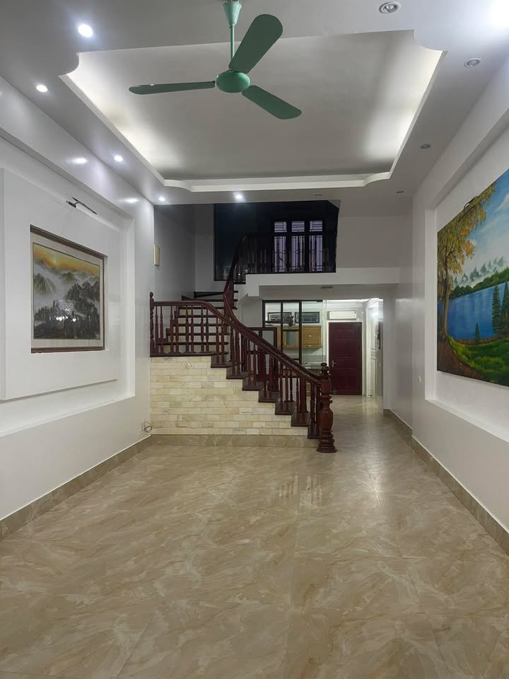 Nhà Mặt Tiền Kinh Doanh Nguyễn Khuyến 1, Bắc Giang - 77m² Giá Tốt