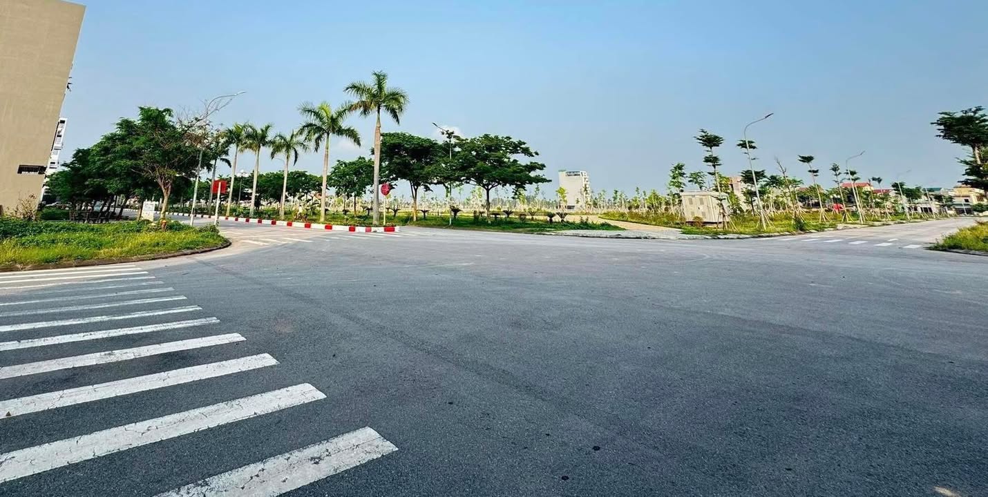 Bán Gấp Đất Vàng KĐT Phía Nam Bắc Giang - 126m²