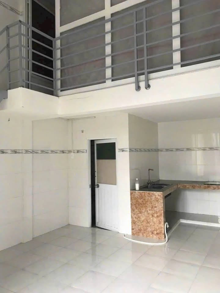 Cho thuê nhà mặt tiền hẻm Trần Nam Phú, Cần Thơ - 40m², 4 triệu/tháng