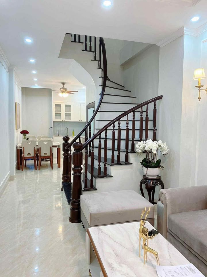 Nhà riêng Yên Lũng An Khánh 30m² 5 tỷ - Ô tô vào tận nhà!