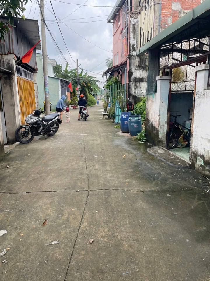 Nhà Hẻm 218 Võ Văn Hát, Long Trường, Thủ Đức - 65m² Giá 1.5 Tỷ, Sẵn Sàng Ở Ngay