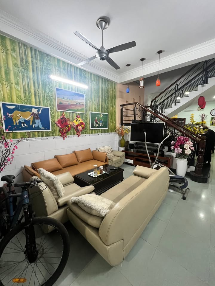 Nhà riêng Đình Phong Phú, Thủ Đức 112m² - Ô tô vào tận nhà!