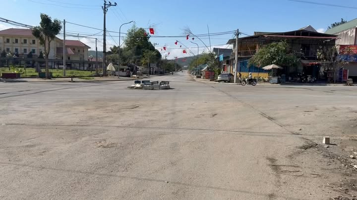 Đất nền Tân Sơn 100m² - Thổ cư 100% trung tâm, giá tốt!